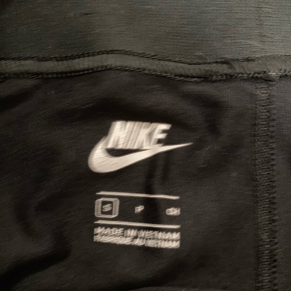 🔐Nike tights🔐 - Picture 3 of 3